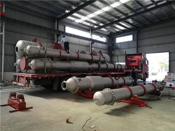 多效強(qiáng)制循環(huán)蒸發(fā)器的特點：